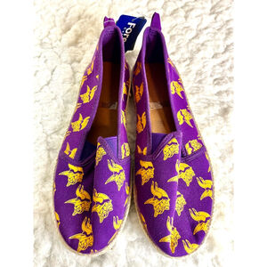 NWT FOCO NFL Women's Minnesota Vikings Espadrille Canvas Shoe Size L (9-10)